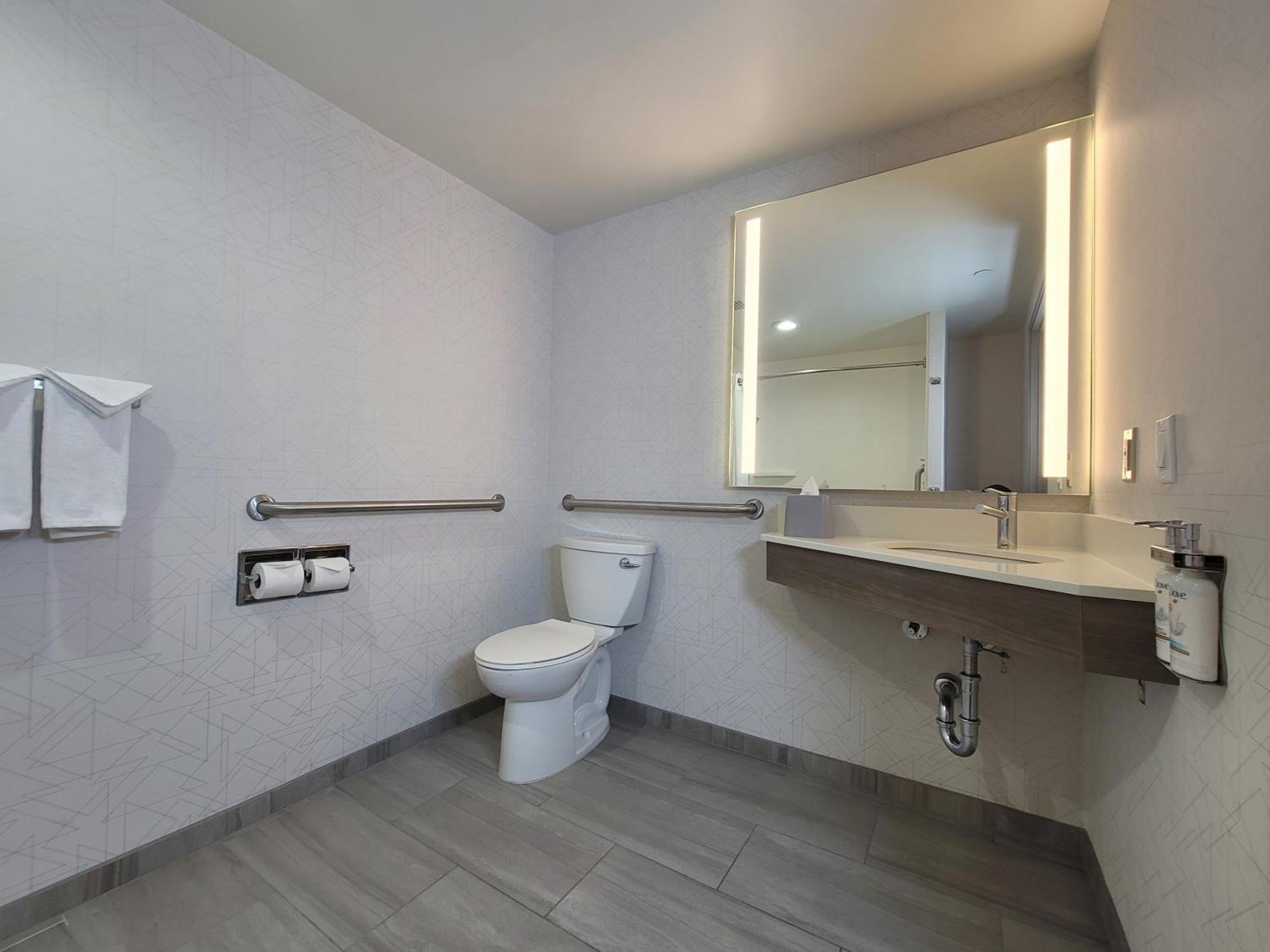 Holiday Inn Express San Diego South - Chula Vista By Ihg Dış mekan fotoğraf